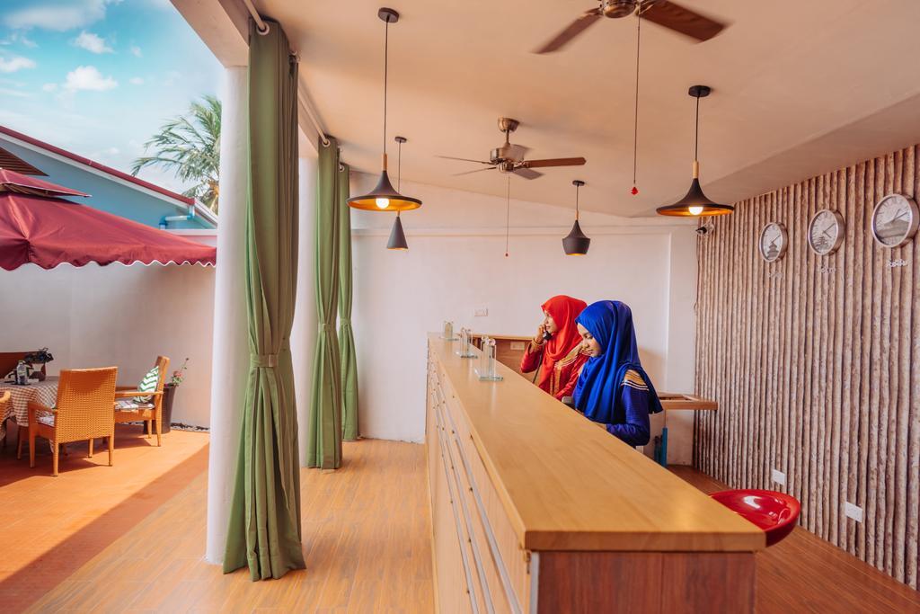 Rekidhiye Inn Атолл Адду Экстерьер фото